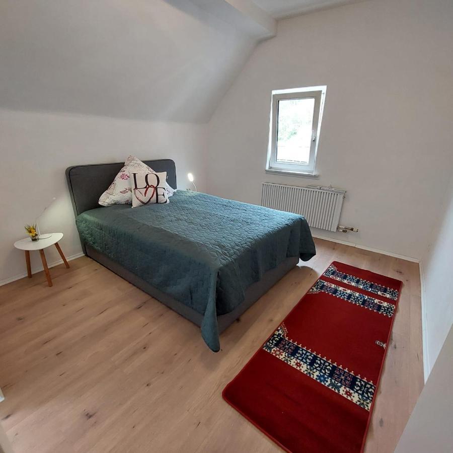 Hotel 24 Bilstein Bagian luar foto